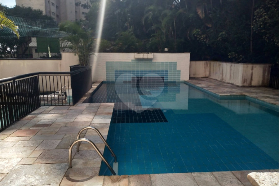 Apartamento à venda com 3 suítes em Morumbi, São Paulo, SP