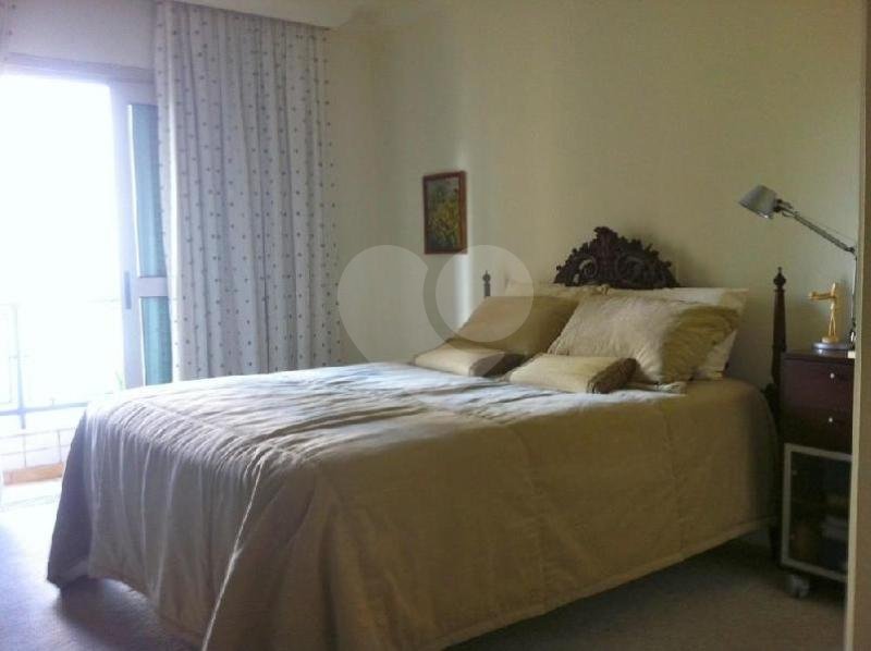 Apartamento à venda com 3 suítes em Vila Morumbi, São Paulo, SP