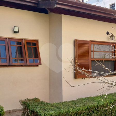 Casa Térrea à venda com 4 quartos, sendo 1 suíte,  em Parque dos Lagos, Mogi das Cruzes, SP