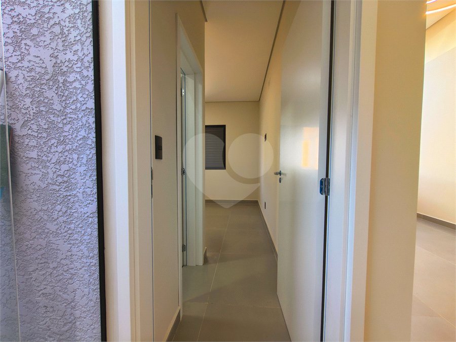 Casa à venda com 3 quartos, sendo 1 suíte, no condomínio Horto Florestal Villagio, Sorocaba - SP
