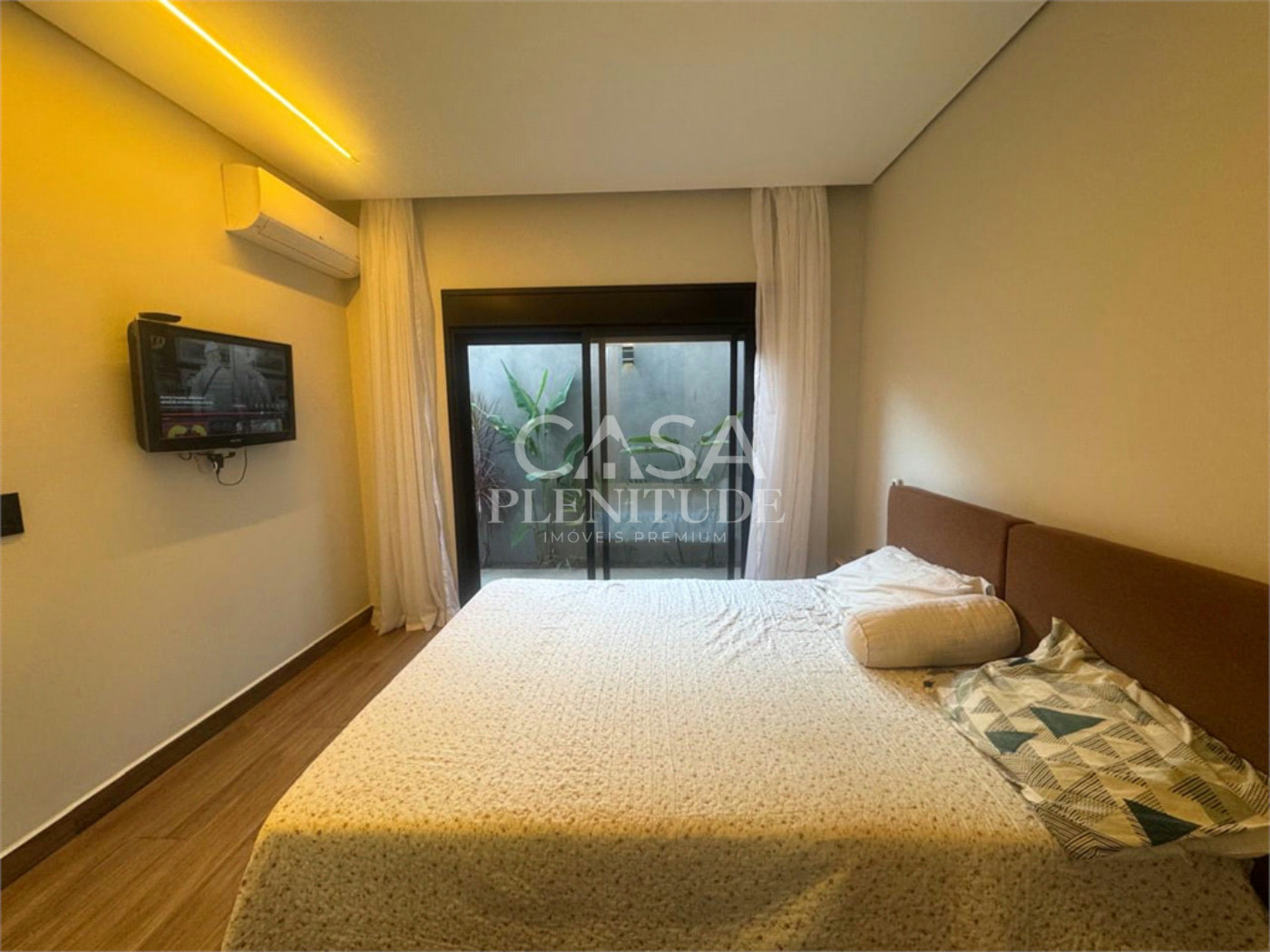 Casa em condomínio à venda com 3 quartos, sendo 1 suíte, em Wanel Ville, Sorocaba, SP