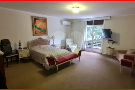 Sobrado à venda com 4 quartos, sendo 1 suíte, em Indianópolis, São Paulo, SP