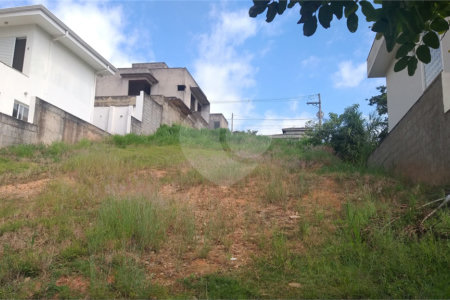 Terreno à venda com 1 suíte no condomínio Terras de São Francisco, Vinhedo - SP