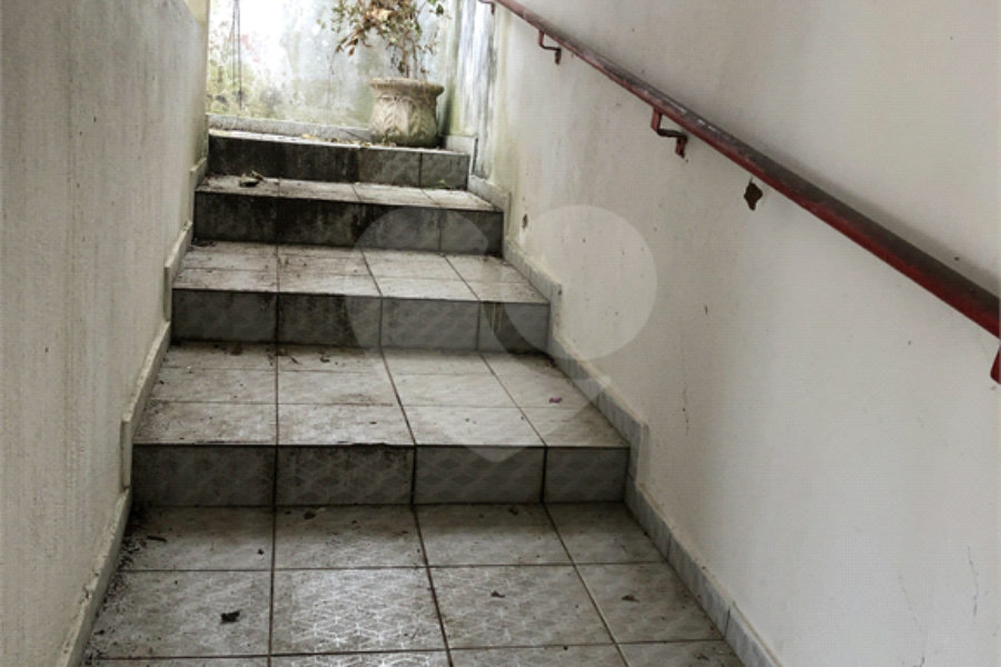 Casa Térrea à venda com 3 quartos, sendo 2 suítes, em Horto Florestal, São Paulo, SP