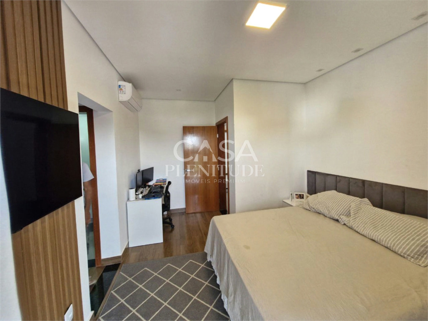 Casa em condomínio à venda com 3 suítes em Cajuru do Sul, Sorocaba, SP