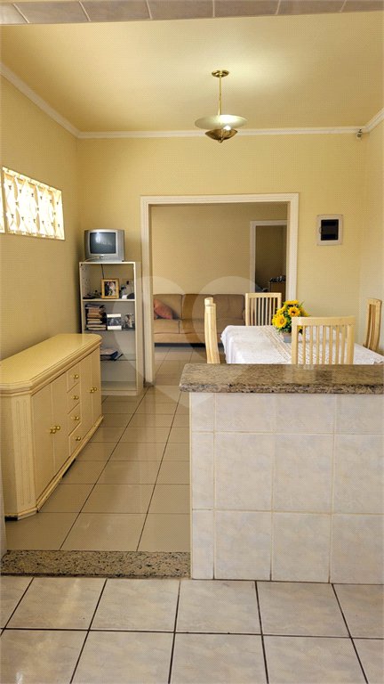 Sobrado à venda com 4 quartos, sendo 1 suíte, em Jardim Planalto, Paulínia, SP