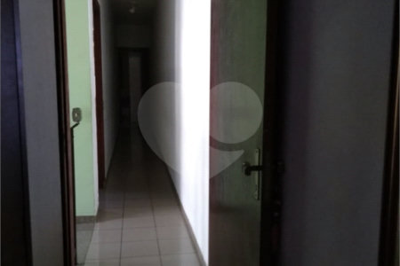 Sobrado à venda com 3 quartos, sendo 1 suíte, em Chora Menino, São Paulo, SP