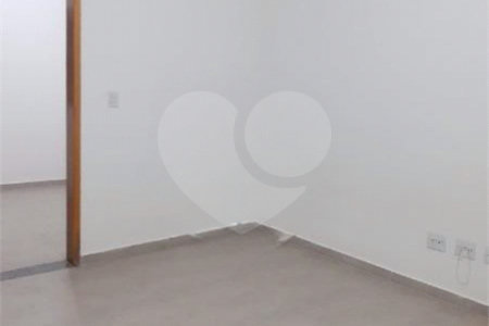 Apartamento à venda com 2 quartos em Vila Invernada, São Paulo, SP