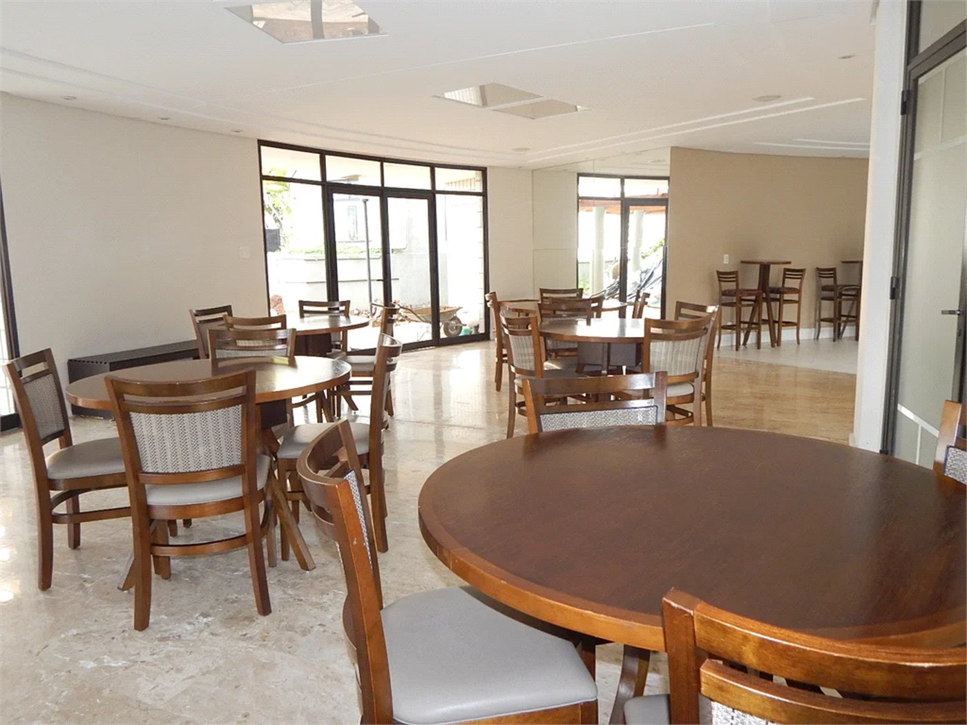 Apartamento à venda com 4 quartos, sendo 3 suítes, em Paraíso do Morumbi, São Paulo, SP