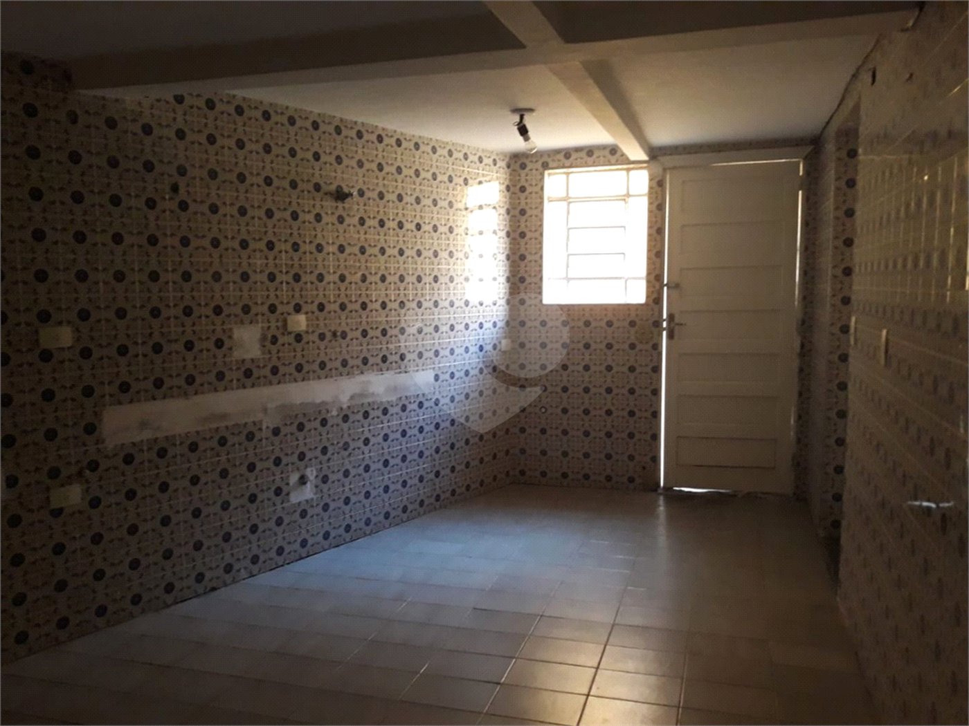 Sobrado para alugar com 4 quartos no Centro, São Roque, SP