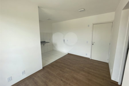 Apartamento à venda com 2 quartos em Vila Regina, Itapetininga, SP