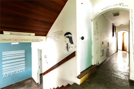 Casa à venda com 4 quartos, sendo 1 suíte, em Jardim das Bandeiras, São Paulo, SP