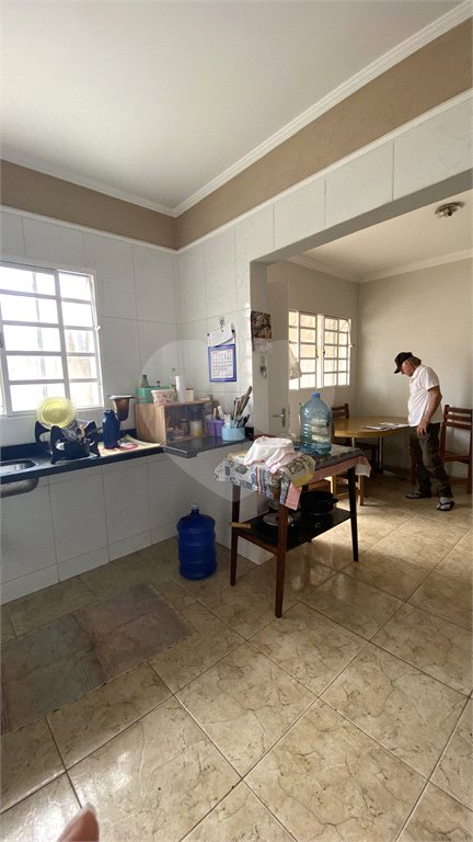 Casa à venda com 3 quartos, sendo 1 suíte, em Vila Maria Helena, Indaiatuba, SP
