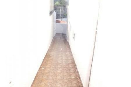 Casa à venda com 3 quartos, sendo 1 suíte, em Jardim Oriental, São Paulo, SP