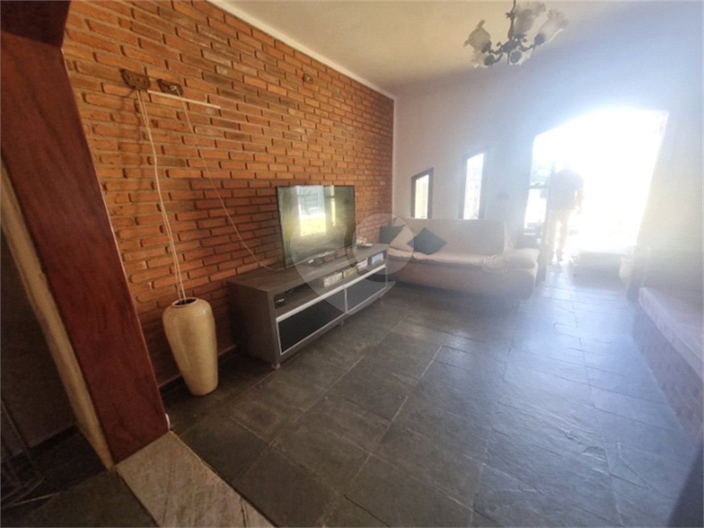 Casa à venda com 3 quartos, sendo 1 suíte, no Centro, Vinhedo, SP