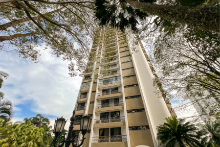Apartamento à venda ou para alugar com 4 suítes em Alto da Boa Vista, São Paulo, SP