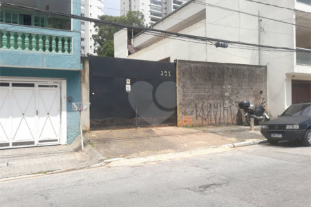 Terreno à venda em Parque Reboucas, São Paulo, SP