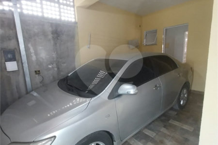 Casa à venda com 4 quartos, sendo 1 suíte, no condomínio Gramado do Mendanha, Rio de Janeiro - RJ