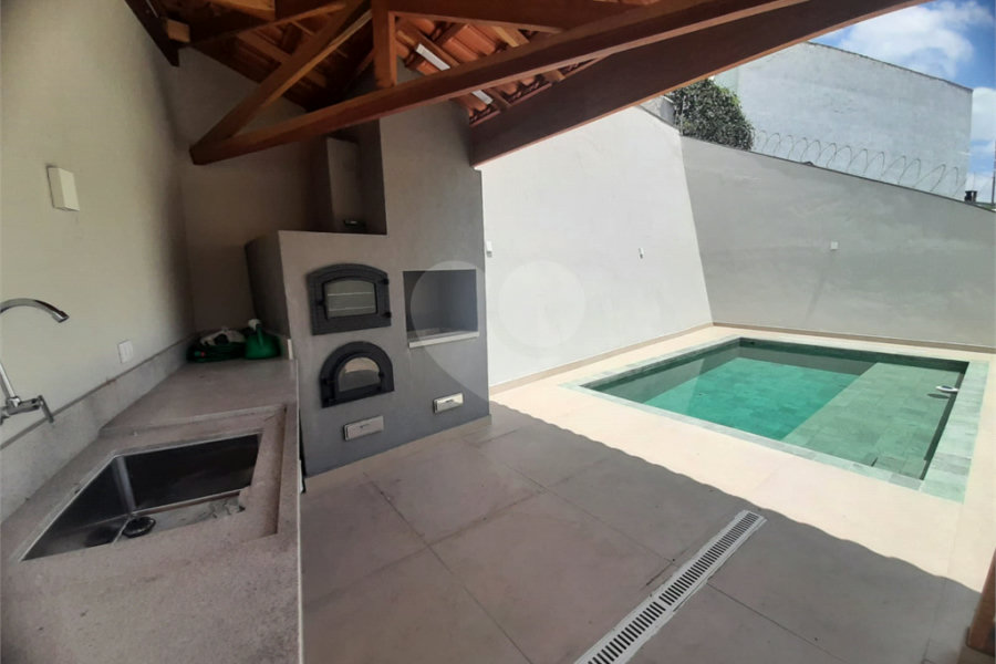 Casa Térrea à venda ou para alugar com 4 suítes em Jardim São Bento, São Paulo, SP