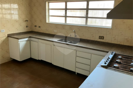 Sobrado para alugar com 4 quartos, sendo 2 suítes, em Brooklin Paulista, São Paulo, SP