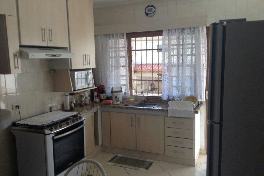 Casa Térrea à venda com 5 quartos, sendo 1 suíte, em Vila Nova Cachoeirinha, São Paulo, SP