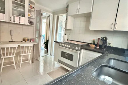 Casa à venda com 3 suítes em Vila São Silvestre, São Paulo, SP