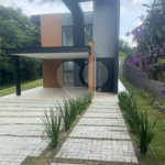 Casa à venda com 4 suítes no condomínio Figueira Garden, Atibaia - SP