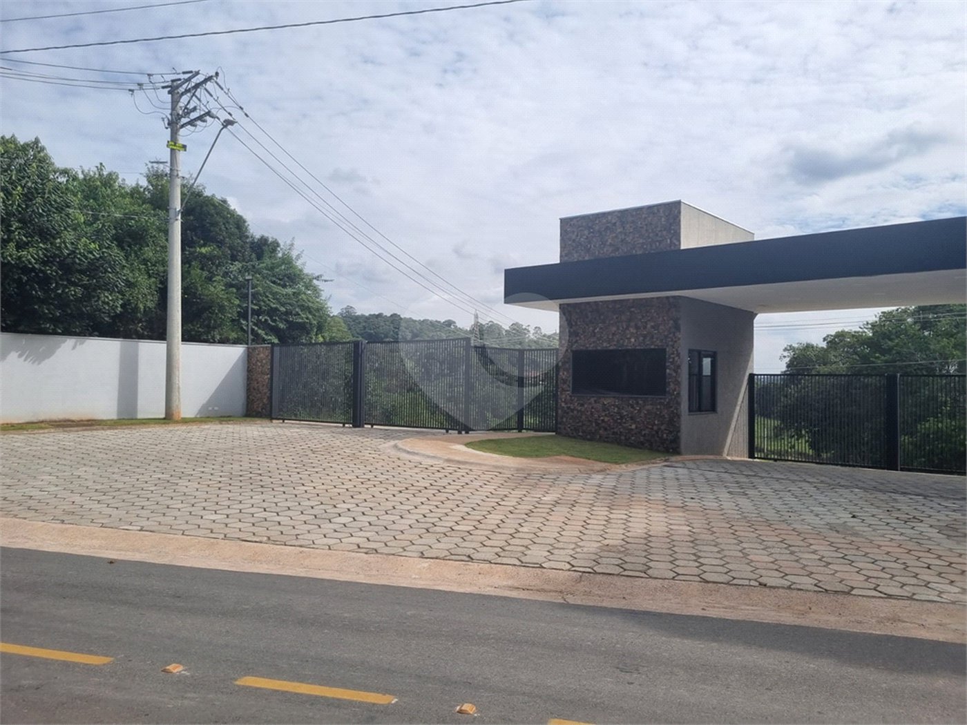 Terreno à venda em Transurb, Itapevi, SP