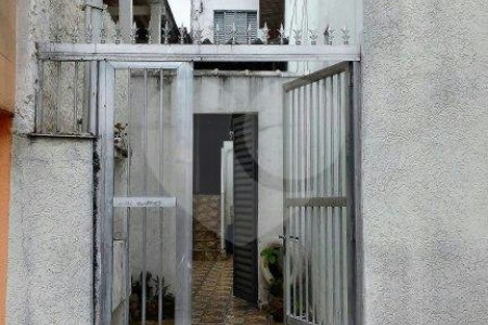 Sobrado à venda com 6 quartos em Chora Menino, São Paulo, SP