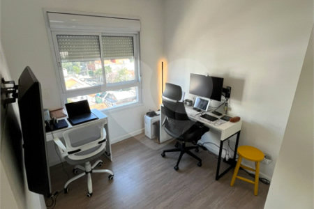 Apartamento à venda com 2 quartos em Vila Mariana, São Paulo, SP