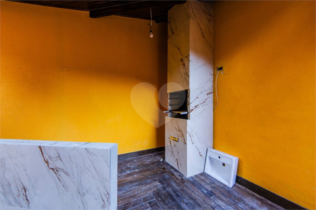 Casa à venda ou para alugar com 4 quartos, sendo 3 suítes,  no condomínio Da Serra, São Paulo - SP
