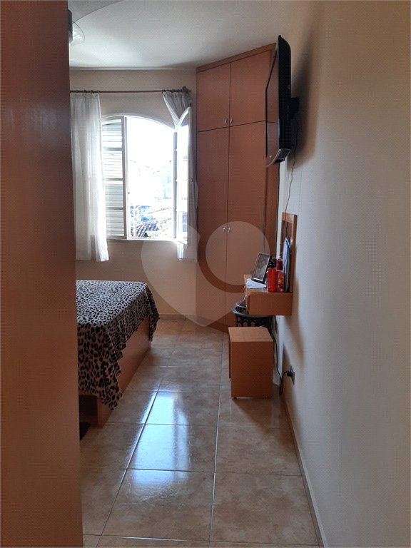 Sobrado à venda com 4 quartos, sendo 2 suítes, em Jardim Ester, São Paulo, SP