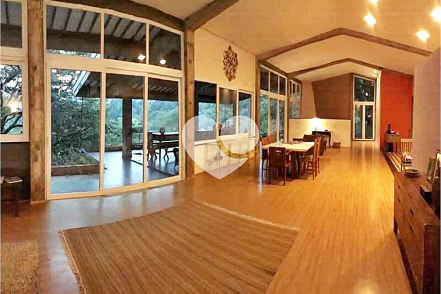 Casa à venda com 4 quartos, sendo 2 suítes, no condomínio Campos de Mairiporã Gleba 1, Mairiporã - SP