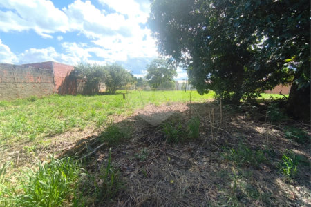 Sítio à venda com 2 quartos em Retiro Santana, Itapetininga, SP