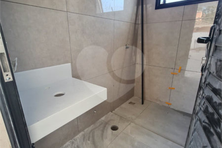Casa à venda com 3 suítes no condomínio Terras de São Francisco, Vinhedo - SP