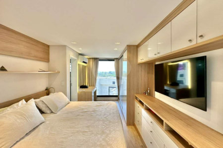 Casa à venda com 2 suítes no condomínio Gran Loft, Cotia - SP