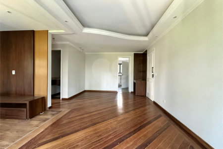 Apartamento à venda com 2 suítes em Vila Andrade, São Paulo, SP
