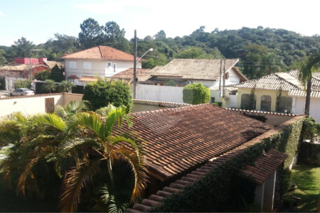 Casa à venda com 4 quartos, sendo 2 suítes, no condomínio Fazendinha Chácara Vale do Rio Cotia, Carapicuíba - SP