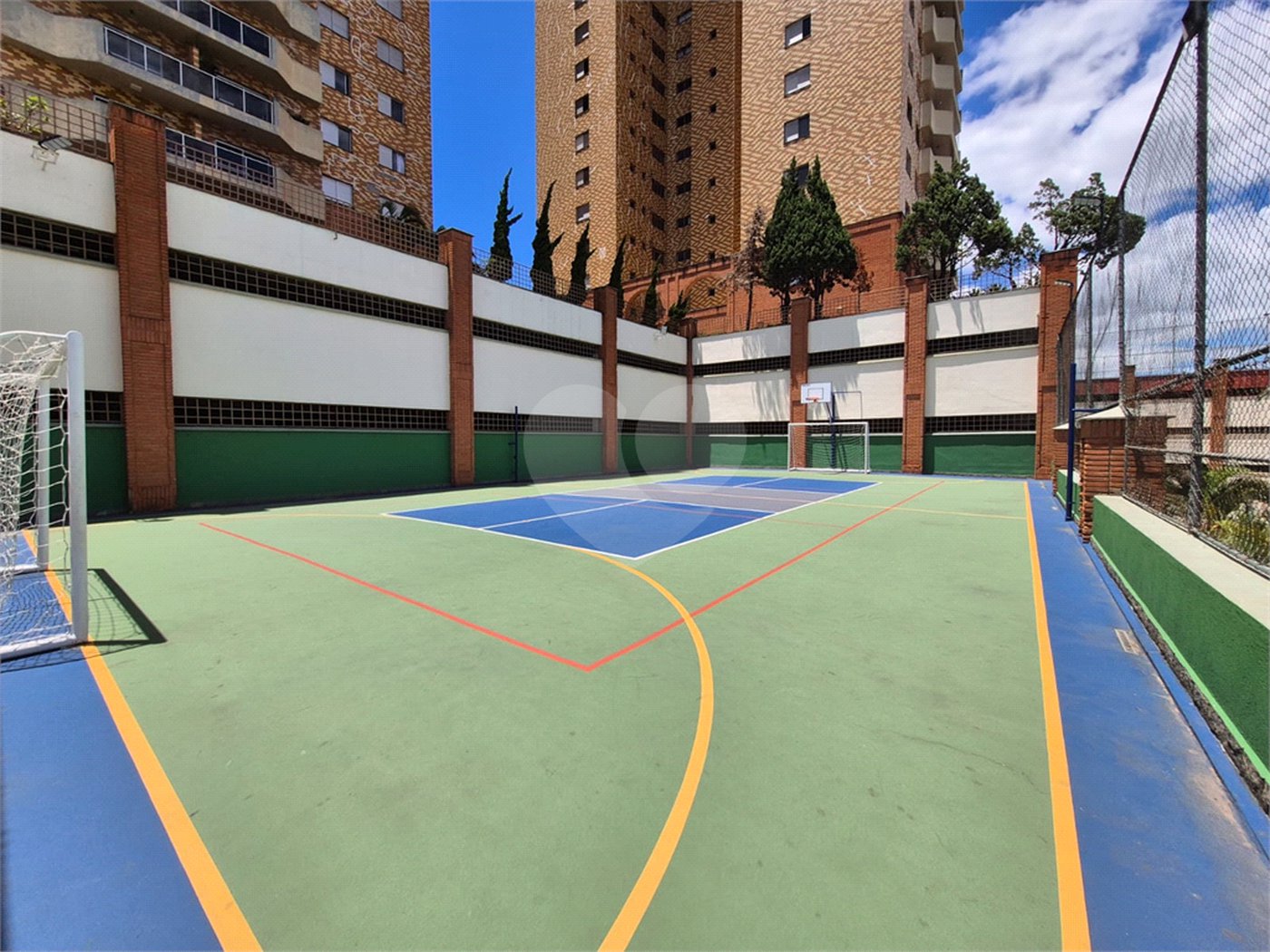 Apartamento à venda com 3 quartos, sendo 1 suíte, em Vila Polopoli, São Paulo, SP