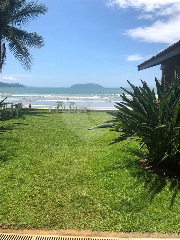 Casa à venda com 6 quartos, sendo 4 suítes,  em Maranduba, Ubatuba, SP