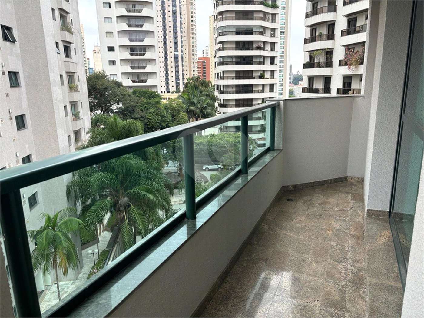 Apartamento à venda com 3 quartos, sendo 1 suíte,  em Santana, São Paulo, SP