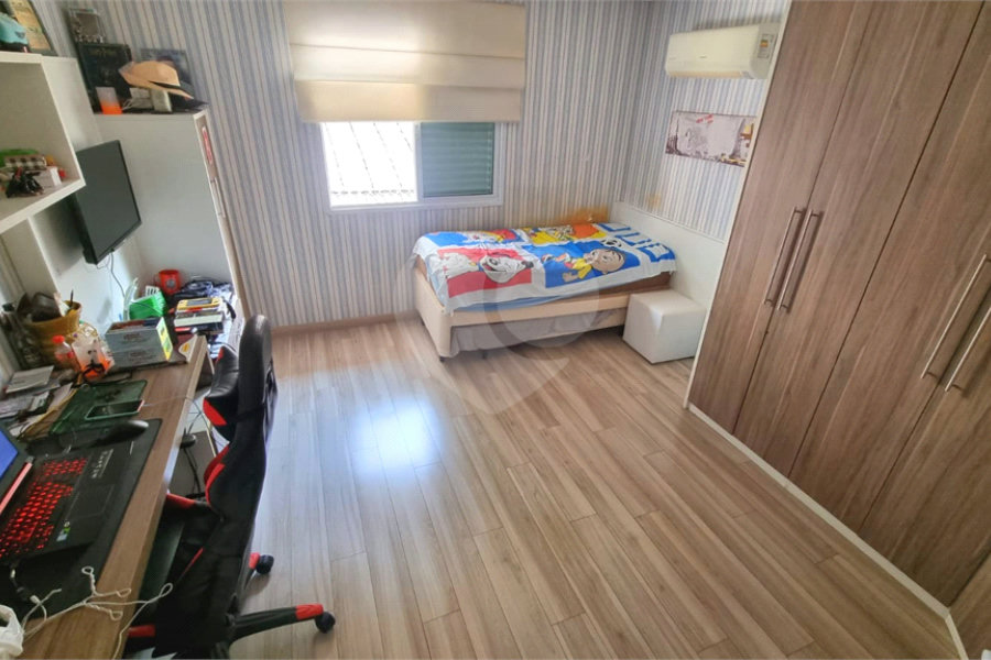 Casa à venda com 3 suítes no condomínio Residencial Cantareira, São Paulo - SP
