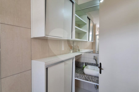 Apartamento à venda com 2 quartos, sendo 1 suíte, em Pinheirinho, Vinhedo, SP