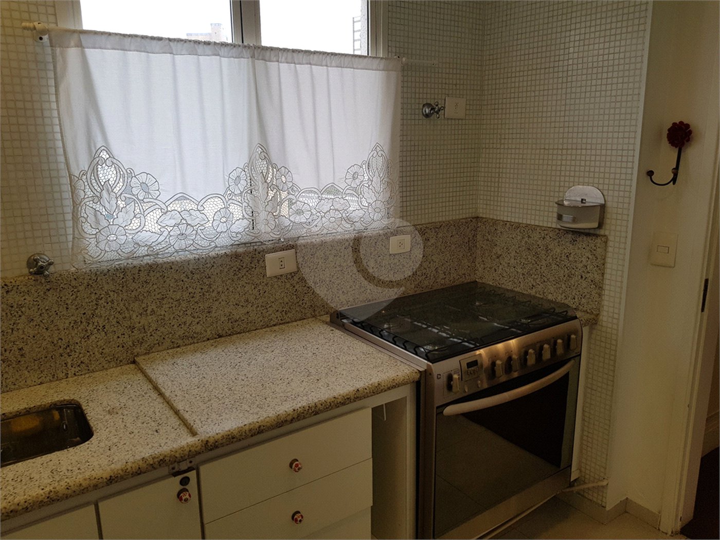 Apartamento à venda com 4 quartos, sendo 1 suíte, em Morumbi, São Paulo, SP