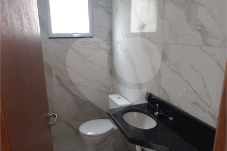 Casa para alugar com 3 quartos, sendo 1 suíte,  em Paraíso do Morumbi, São Paulo, SP
