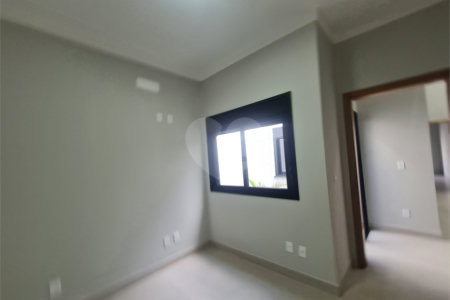 Casa à venda com 3 quartos, sendo 1 suíte, no condomínio Jardim Residencial Villagio Ipanema I, Sorocaba - SP