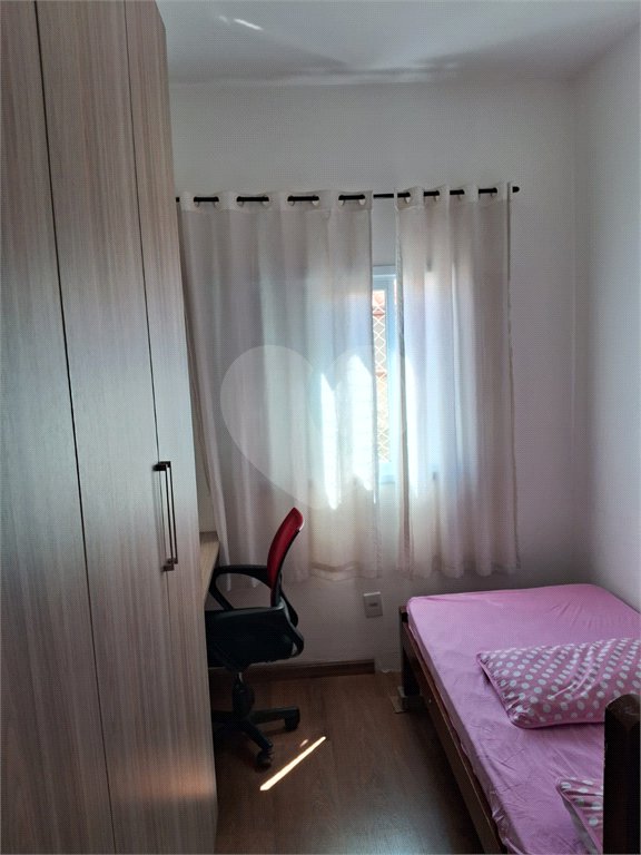 Casa de Vila à venda com 3 quartos, sendo 1 suíte, em Vila Pasti, Louveira, SP