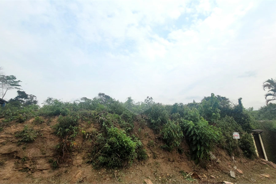 Terreno à venda no condomínio Alpes da Cantareira, Mairiporã - SP
