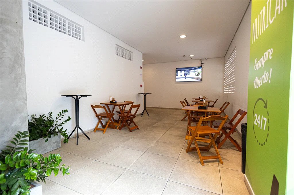 Apartamento à venda com 5 quartos, sendo 4 suítes, em Parque Reboucas, São Paulo, SP