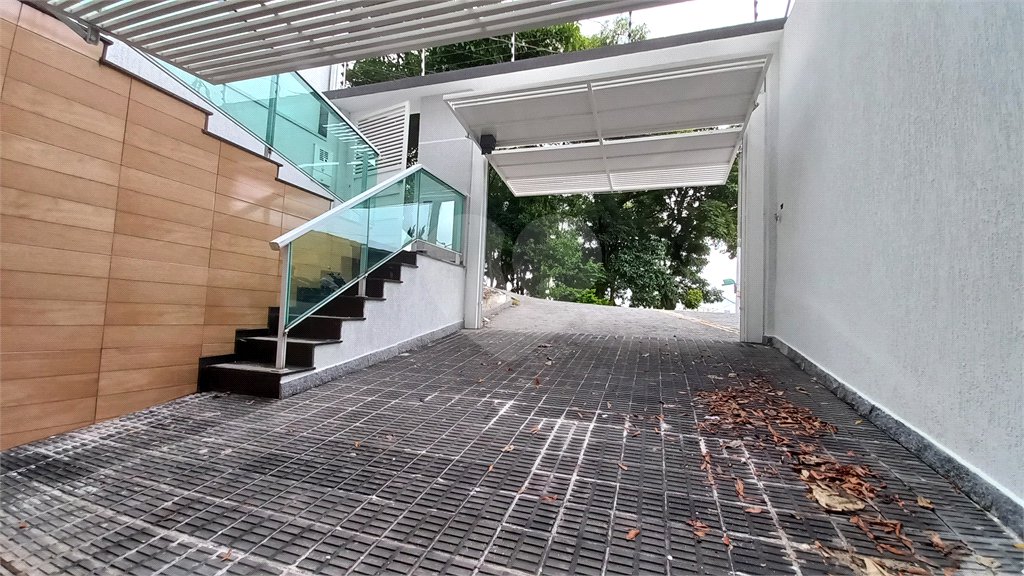 Sobrado à venda com 3 suítes em Vila Nova Mazzei, São Paulo, SP